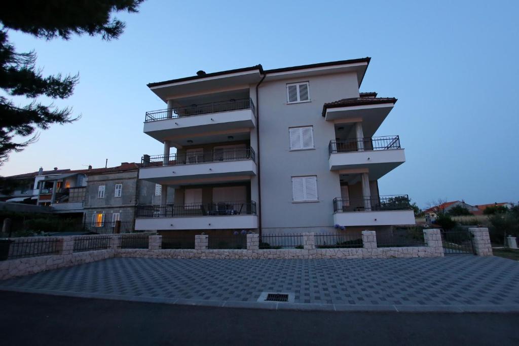 Lila Apartments Ζαντάρ Εξωτερικό φωτογραφία